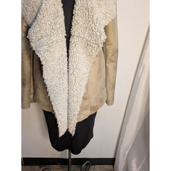 Dylan Faux Suede Open Front White Shearling, Size M - Picture 4 of 14